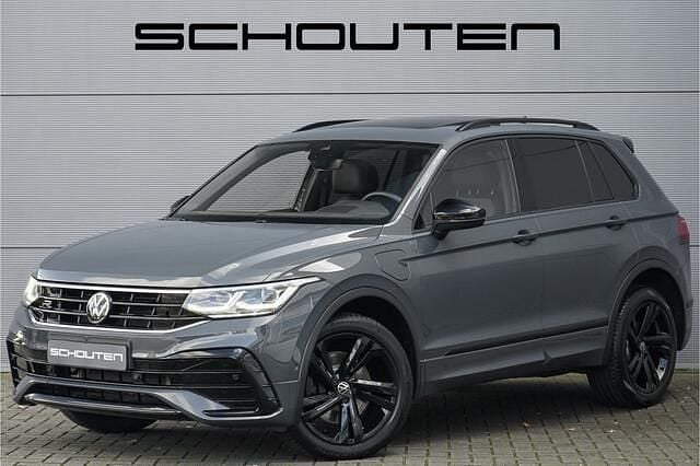 Grijs Gebruikt 2023 VW Tiguan R-line SUV | € 41.400 (Eerlijke prijs) - Afbeelding 1/3