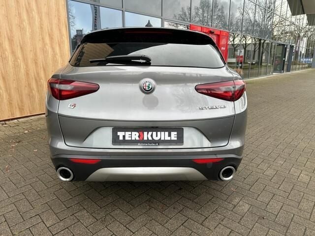 Occasion Alfa Romeo Stelvio 281 PK (206 kW) 2017 Grijs SUV