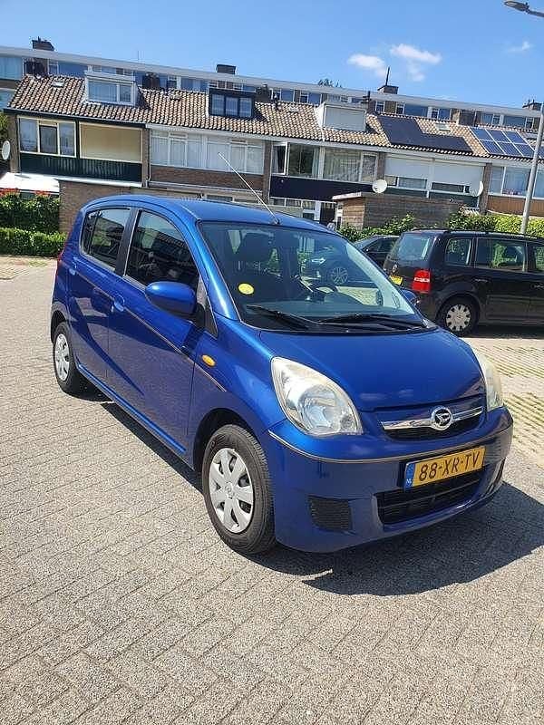 Blauw Gebruikt 2007 Daihatsu Cuore Hatchback | € 2.695 (Eerlijke prijs) - Afbeelding 1/4