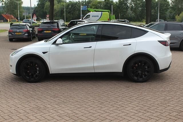 Wit Gebruikt 2021 Tesla Model Y Long Range AWD SUV | € 30.950 (Goede deal) - Afbeelding 1/4