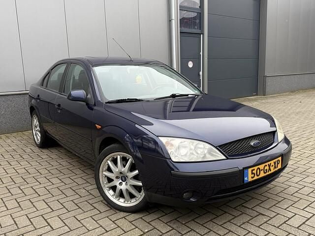 Occasion Ford Mondeo Trend 146 PK (107 kW) 2001 Blauw Sedan