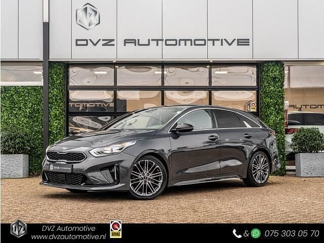 Grijs Gebruikt 2021 Kia ProCeed GT-Line Stationwagen | € 22.950 (Eerlijke prijs) - Afbeelding 1/4