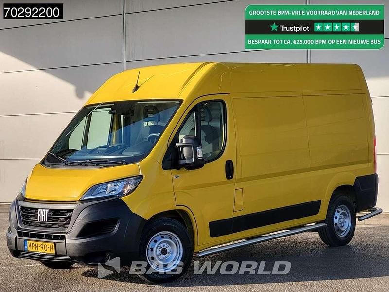 Geel Gebruikt 2022 Fiat Ducato Van | € 12.450 - Afbeelding 1/3