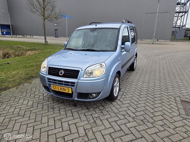 Occasion Fiat Doblò 77 PK (56 kW) 2010 Blauw MPV