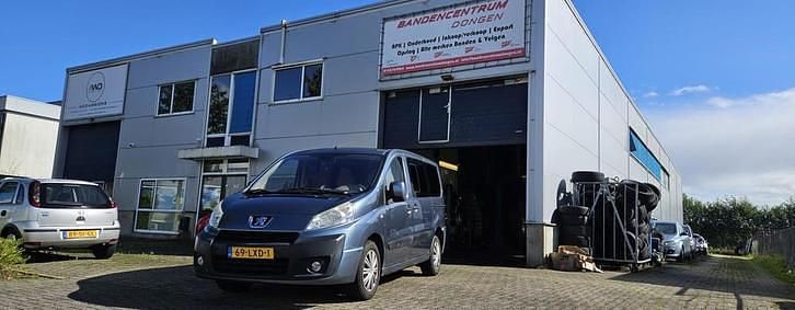 Occasion Peugeot Expert 120 PK (88 kW) 2009 Blauw Van