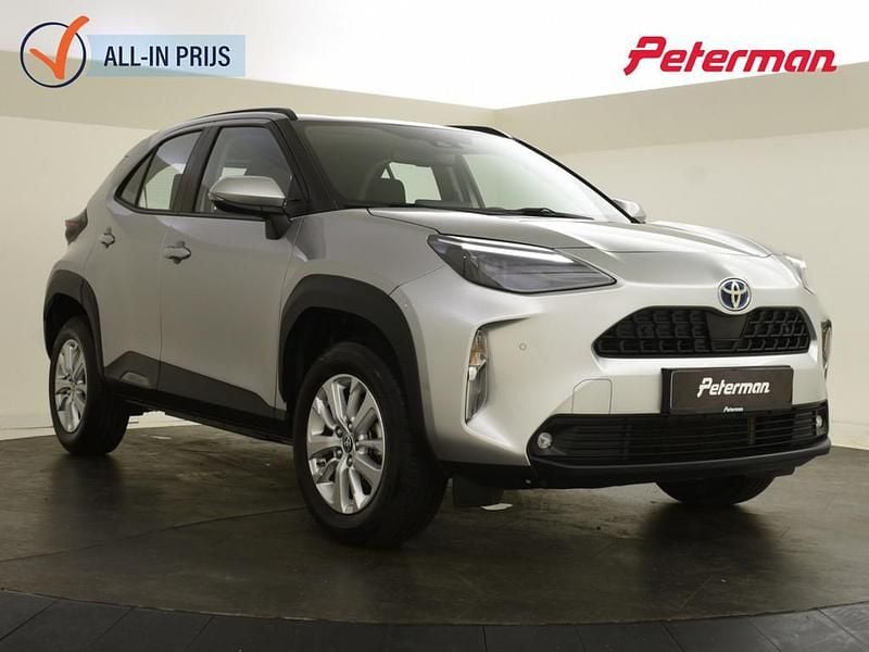 Zilver Gebruikt 2023 Toyota Yaris Cross Active SUV | € 24.899 (Goede deal) - Afbeelding 1/4