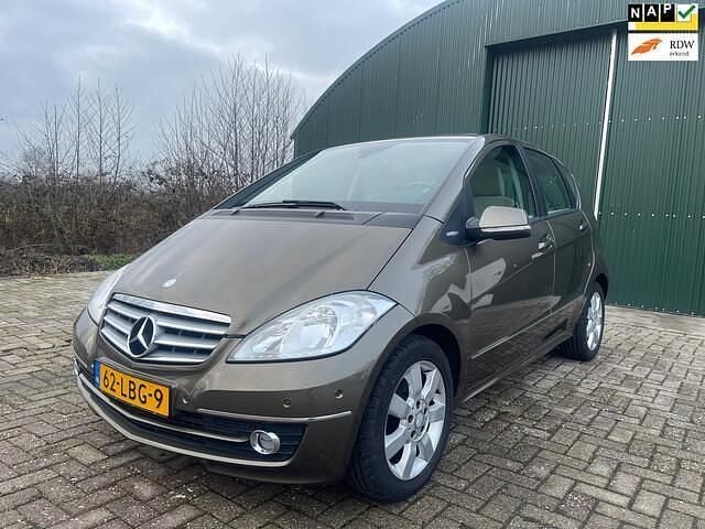 Occasion Mercedes A160 Elegance 95 PK (69 kW) 2010 Bruin (metallic) MPV