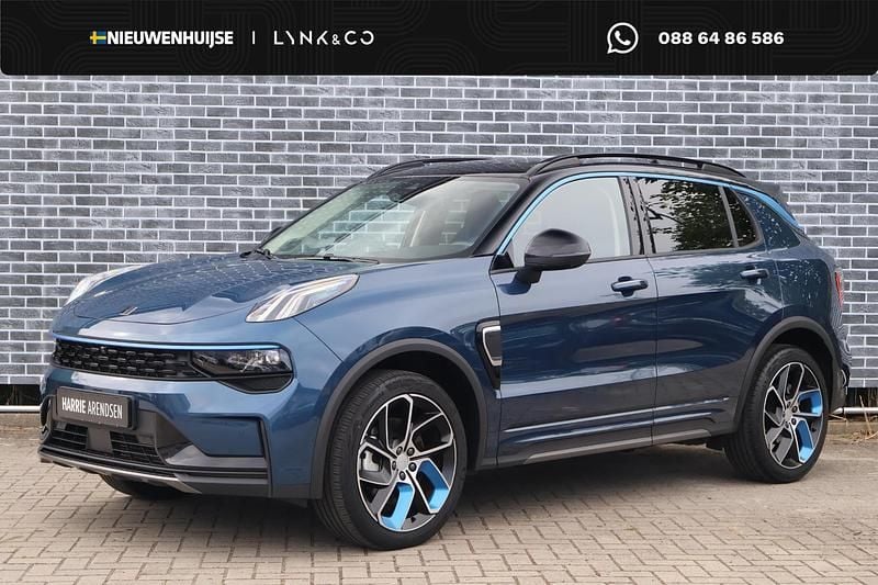 Blauw Gebruikt 2023 Lynk & Co 01 SUV | € 26.694 (Eerlijke prijs) - Afbeelding 1/4