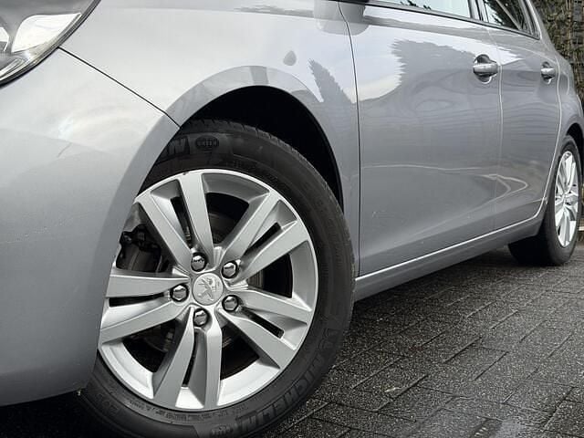 Occasion Peugeot 308 Active 125 PK (91 kW) 2014 Grijs Hatchback