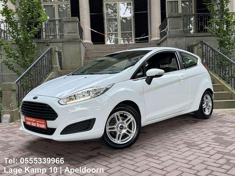 Wit Gebruikt 2013 Ford Fiesta Titanium Hatchback | € 5.945 (Goede deal) - Afbeelding 1/4