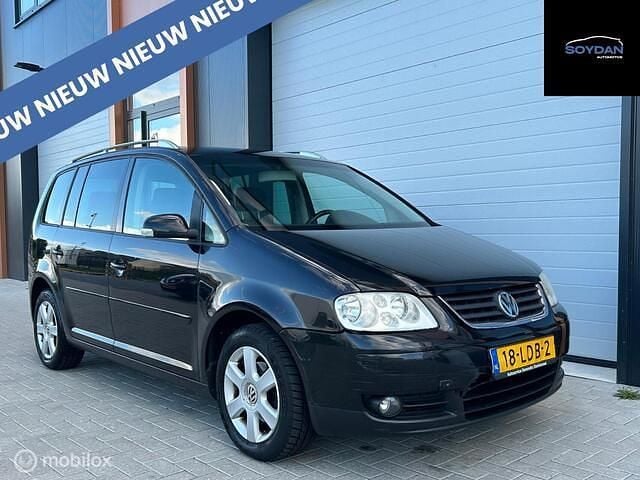 Zwart Gebruikt 2005 VW Touran Highline MPV | € 999 (Goede deal) - Afbeelding 1/4