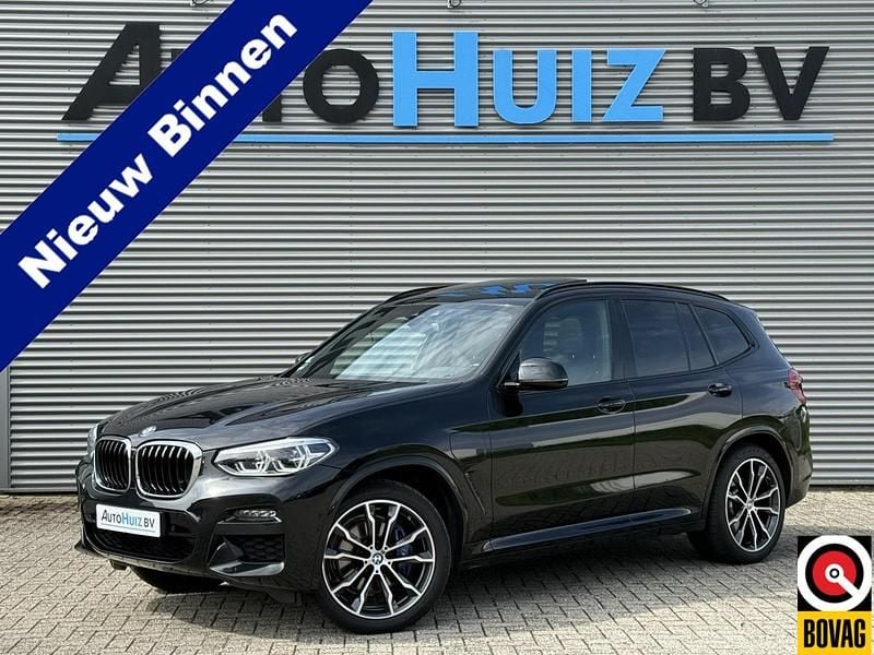 Zwart Occasion 2021 BMW X3 Executive SUV | € 35.990 (Iets duurder) - Afbeelding 1/4
