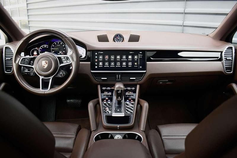 Occasion Porsche Cayenne Platinum Edition 462 PK (339 kW) 2023 Blauw (metallic) SUV