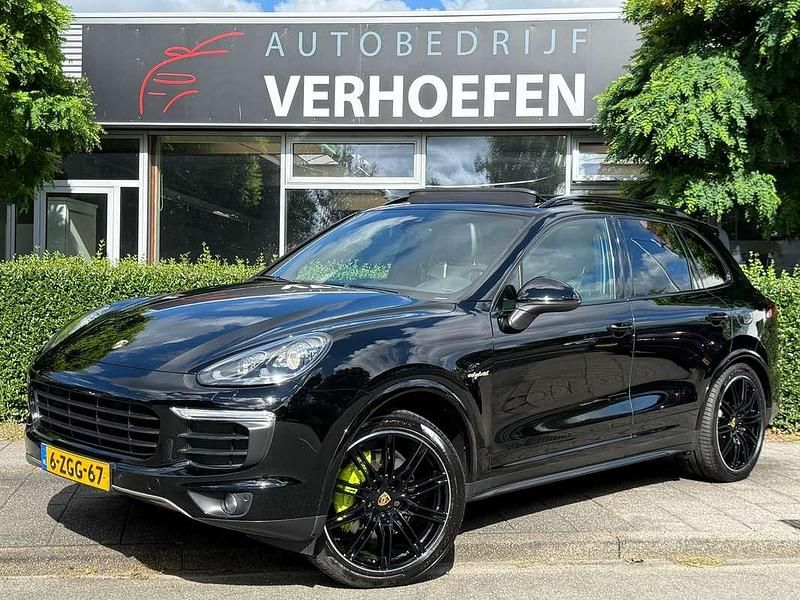 Zwart Gebruikt 2015 Porsche Cayenne SUV | € 29.950 (Eerlijke prijs) - Afbeelding 1/4