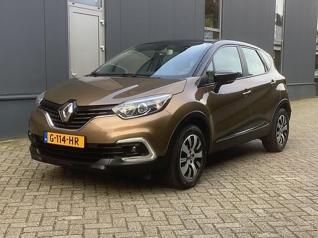 Occasion Renault Captur LIMITED 90 PK (66 kW) 2018 Bruin SUV