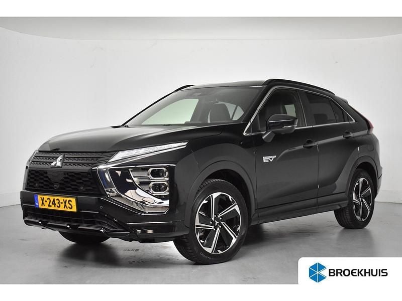 Zwart Gebruikt 2022 Mitsubishi Eclipse Cross SUV | € 23.900 (Eerlijke prijs) - Afbeelding 1/4