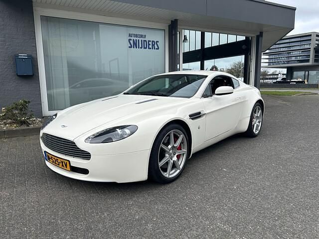 Wit Gebruikt 2007 Aston Martin Vantage Coupé | € 44.650 - Afbeelding 1/4