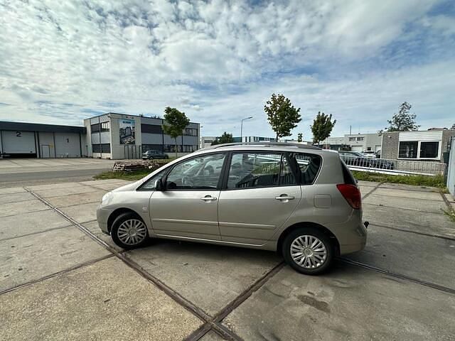 Occasion Toyota Corolla Verso Sol 110 PK (80 kW) 2004 Grijs MPV