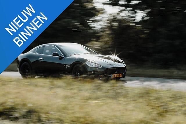 Zwart Gebruikt 2010 Maserati Granturismo Coupé | € 54.750 - Afbeelding 1/4