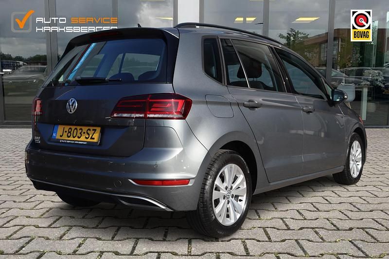 Occasion VW Golf Highline 2021 Grijs MPV