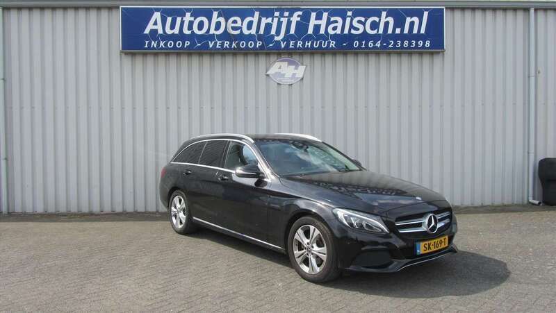 Zwart, metallic lak Gebruikt 2017 Mercedes C220 Stationwagen | € 13.950 (Duur) - Afbeelding 1/4