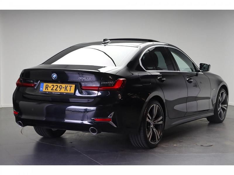 Occasion BMW 330e 184 PK (135 kW) 2022 Zwart Sedan