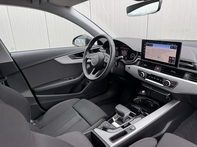 Occasion Audi A4 Advanced 150 PK (110 kW) 2023 Zwart Stationwagen