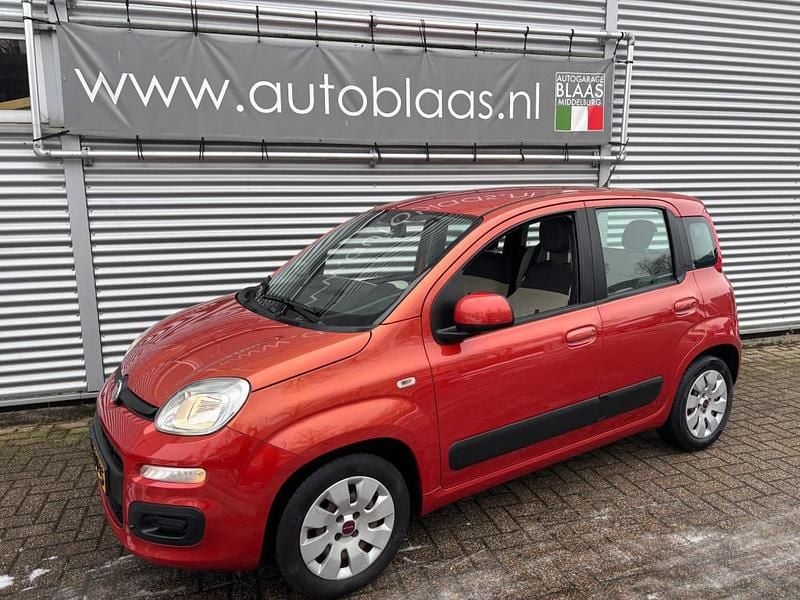 Hatchback Occasion 2015 Fiat Panda Hatchback | € 4.950 (Eerlijke prijs) - Afbeelding 1/4