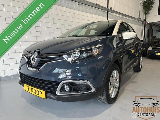 Blauw Gebruikt 2014 Renault Captur Expression SUV | € 7.440 (Eerlijke prijs) - Afbeelding 1/4