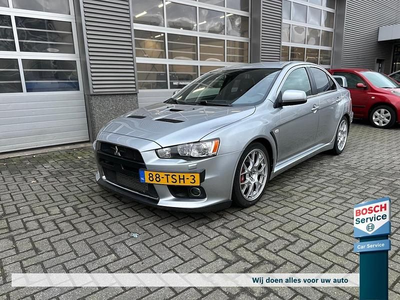 Grijs (metallic) Gebruikt 2008 Mitsubishi Lancer Evolution Sedan | € 34.995 - Afbeelding 1/4
