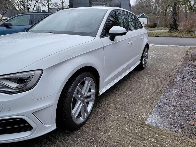 Occasion Audi A3 Sportback 150 PK (110 kW) 2015 Wit Hatchback