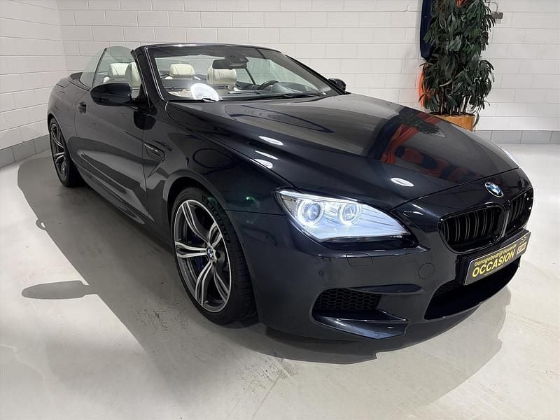 Grijs (metallic) Occasion 2013 BMW M6 Cabriolet Sport Line Cabriolet | € 48.950 - Afbeelding 1/4