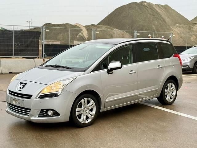 Occasion Peugeot 5008 156 PK (114 kW) 2013 Zilver MPV