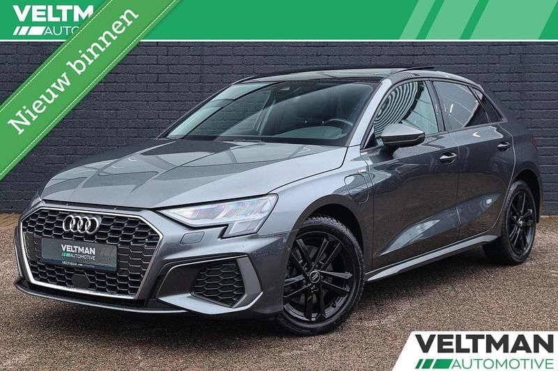 Occasion Audi A3 Sportback e-tron S-Line 204 PK (150 kW) 2021 Grijs Hatchback