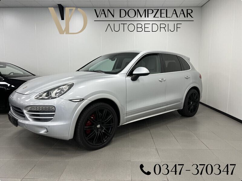 Grijs Gebruikt 2011 Porsche Cayenne Turbo SUV | € 27.545 - Afbeelding 1/4