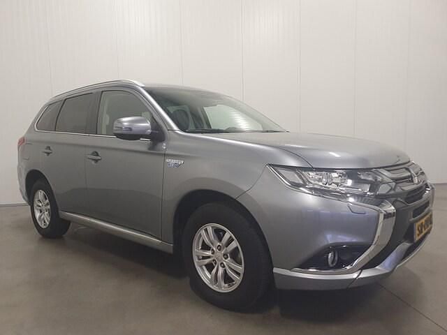 Occasion Mitsubishi Outlander P-HEV 2018 Grijs SUV
