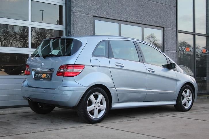 Occasion Mercedes B200 136 PK (100 kW) 2006 Grijs MPV