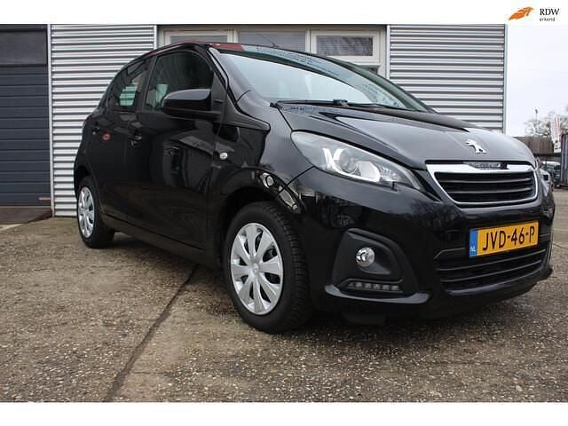 Zwart Occasion 2017 Peugeot 108 Envy Hatchback | € 6.450 (Goede deal) - Afbeelding 1/4