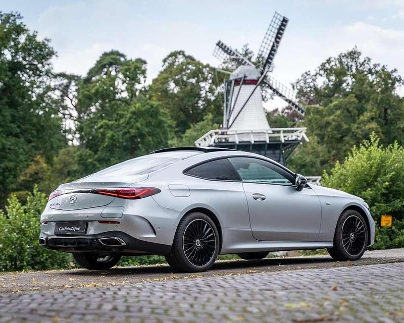 Occasion Mercedes CLE300 AMG line 204 PK (150 kW) 2024 Grijs Coupé