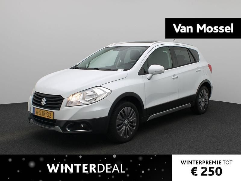 Wit Occasion 2013 Suzuki SX4 S-Cross Exclusive SUV | € 9.400 (Eerlijke prijs) - Afbeelding 1/4