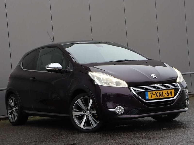 Occasion Peugeot 208 120 PK (88 kW) 2014 Paars Hatchback
