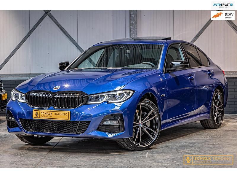 Occasion BMW 330 M Sport 293 PK (215 kW) 2022 Blauw Sedan