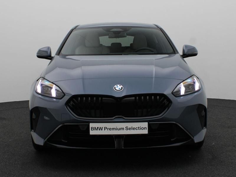 Occasion BMW 120 Comfort Edition 170 PK (125 kW) 2026 Grijs Hatchback