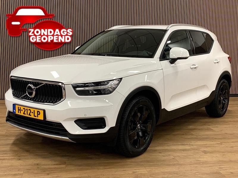Wit Gebruikt 2019 Volvo XC40 Inscription SUV | € 27.945 (Super prijs) - Afbeelding 1/4