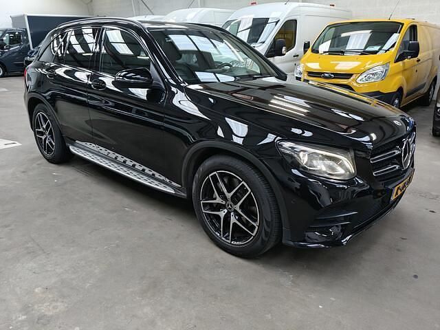 Occasion Mercedes GLC350 Premium Plus 258 PK (189 kW) 2017 Zwart (metallic) SUV