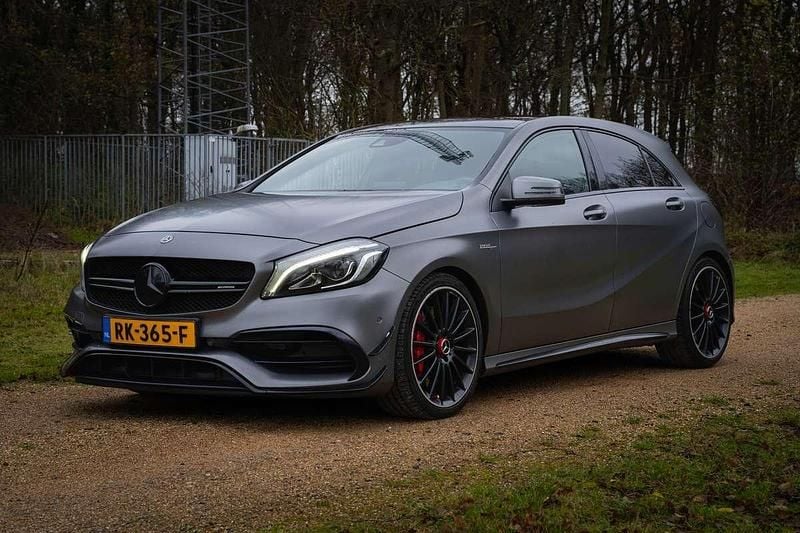 Grijs Gebruikt 2017 Mercedes A45 AMG AMG Hatchback | € 24.499 (Super prijs) - Afbeelding 1/4