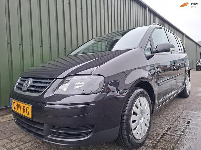 Zwart Occasion 2005 VW Touran Trendline MPV | € 2.250 (Eerlijke prijs) - Afbeelding 1/4