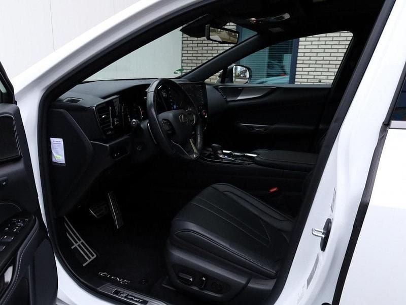 Occasion Lexus NX350h Sport Line 242 PK (177 kW) 2022 Wit SUV