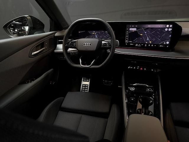 Nieuw Audi Q3 Sportback 272 PK (200 kW) 2025 Zwart (metallic) SUV