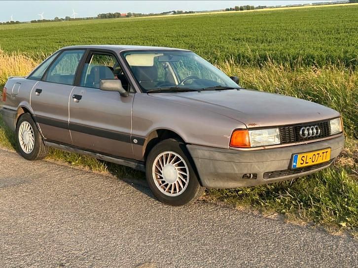Gebruikt 1987 Audi 80 | € 1.499 - Afbeelding 1/4